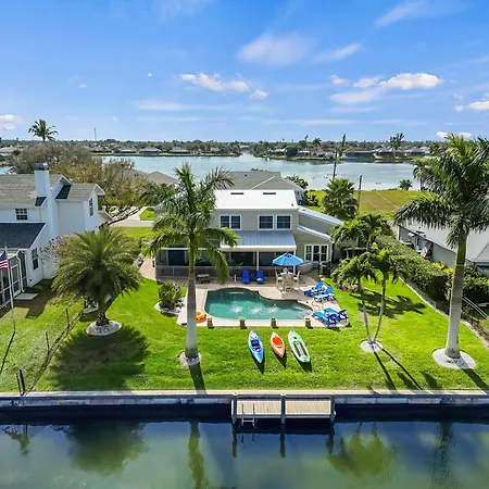 Cape Lake House Lake Front